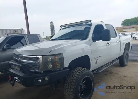 2008 Chevrolet Silverado 1500 Ls from USA, damaged, VIN 2GCEK13C981168716